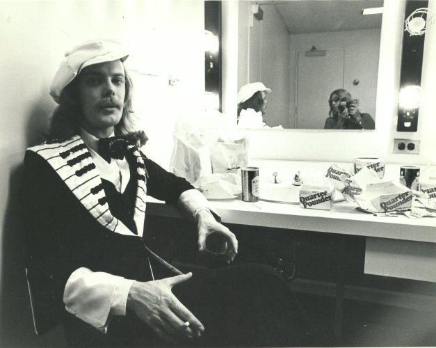 Morgan Fisher backstage