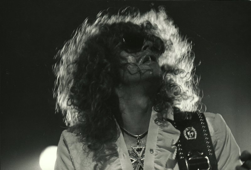 Ian Hunter live in 1974